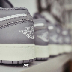 AIR JORDAN 1 VINTAGE GREY LOW - 553560 053