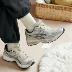 ASICS Gel-Kayano 14 ‘White Graphite Grey’ (1203A537-110)