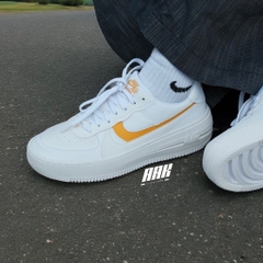NIKE AIR FORCE 1 "YELLOW OCHRE"  (DJ9946 102)