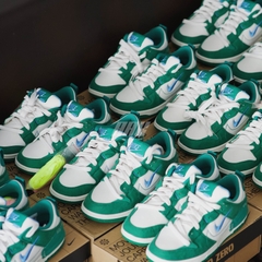 NIKE DUNK LOW DISRUPT 2 "Malachite" - DH4402 001