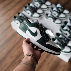 AIR JORDAN 1 LOW 'GALACTIC JADE ' ( DC0774  113)