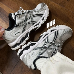 Asics Gel Nimbus 10.1 ''White Black'' [1203A780 101]