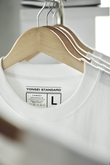 YONSEI 'English' LOGO STANDARD ALL WHITE T-SHIRT