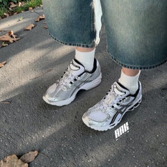 Asics Gel Nimbus 10.1 ''White Black'' [1203A780 101]