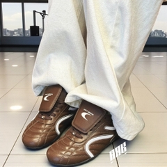 CAT&SOFA FOOTBALL BROWN POWDER (CS25011)