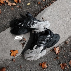 ADIDAS XLG RUNNER DELUXE (JR0861)