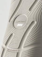 Taw & Toe Zerovity Slides 2.0