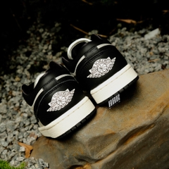 NIKE AIR JORDAN 1 LOW SE " VINTAGE PANDA " ( FB9893 101)