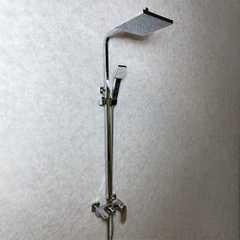 Sen Cây Tắm Đứng Vuông OB_9001V