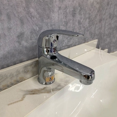 CB Sen tắm gắn tường OB_123+ Vòi 1 lỗ OB_121