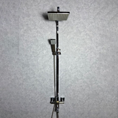 Sen Cây Tắm Đứng Vuông OB_9002V