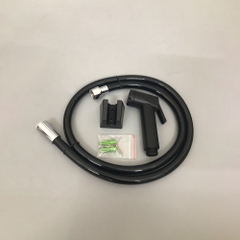 Vòi Xịt Nhựa Đen Ti Đồng (chếch) OB_04D