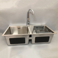CB Chậu rửa bát 2 hố 8245JA + Vòi bếp đơn OB514
