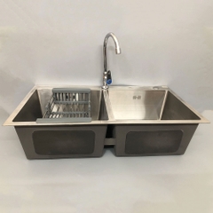 CB Chậu rửa bát 2 hố 8245D + Vòi bếp đơn OB_512