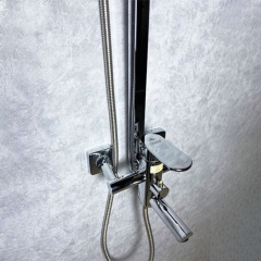 Sen Cây Tắm Đứng Vuông OB_9002V