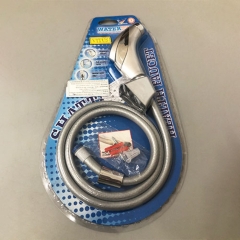 Vòi Xịt Vệ Sinh Vitus TIC (Vĩ) WT_001P