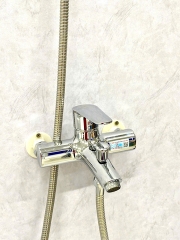 Sen Tắm Gắn Tường OB_453