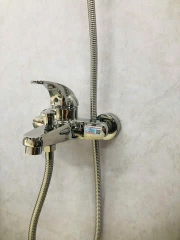 Sen Tắm Gắn Tường Nóng - Lạnh - OB_454