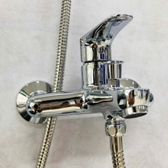 Sen Tắm Gắn Tường JIAS