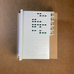 Bộ điều khiển nhiệt độ Omron E5EWL-Q1TC