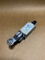 Công tắc hành trình OMRON D4V-8104SZ-N