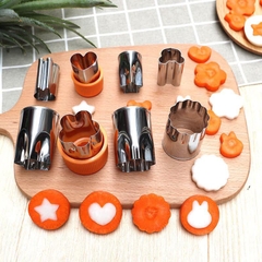 Bộ khuôn cắt rau củ 8 món