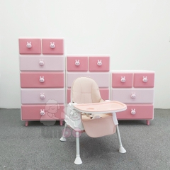 Ghế ăn dặm có bánh xe Umoo 05146