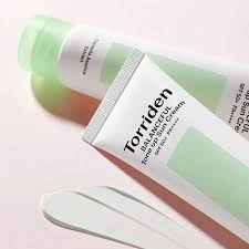 Kem chống nắng nâng tone Torriden Balanceful Cica Tone Up Sun Cream SPF50+ PA++++ 60ml