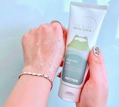 Tẩy Da Chết Làm Sáng Da Giảm Mụn Đầu Đen Rau Má Pretty Skin – PrettySkin The Purre Jeju Cica Peeling Gel