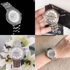 Đồng Hồ Guess Nữ W0637L1