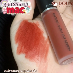 Son Kem Lì MAC Powder Kiss Liquid 974 Rhythm 'n' Roses ( Màu Đỏ Đất ) - 5ml