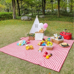 Thảm dã ngoại, bạt trải picnic họa tiết caro chống thấm nước gấp gọn tiện lợi K148