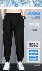 18137 Q.TT 3 sọc 00270- ĐEN