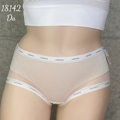 18142 Q.lót chữ AOM - DA