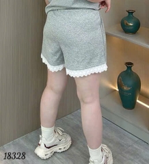 Quần Váy BIGSIZE dáng A short đùi lai Ren lưng thun 18328 - XÁM