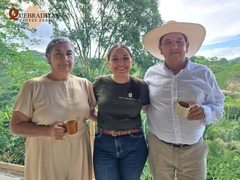 Sidra Passion Bloom Finca Quebraditas - Stupiducks Specialty Coffee ( SSC Roaster)