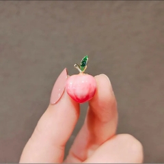 Pin Cài Áo HimHip Quả Đào Hồng Dễ Thương HKCC Phủ Bóng 1,5cm