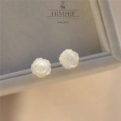 Khuyên Tai Nụ HimHip Hoa Hồng Thanh Lịch HKCC Phối Khảm Trai HPBD