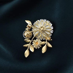 Trâm, Ghim Cài Áo HimHip Hoa Cúc Hoạ Mi Thanh Lịch HKCC Phối Trai 3*4cm