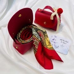 Set Quà Valentine 8/3 HimHip Khăn Lụa Vuông 70*70 Kèm Túi Thiệp - 89