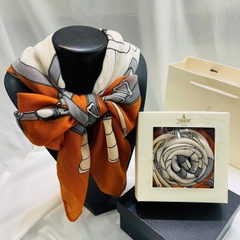 Set Quà HimHip Khăn Viscose  90x90cm Kèm Túi Hộp Thiệp - 1023