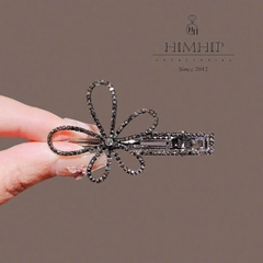 Kẹp Mái HimHip HKCC Hoa 5 Cánh Viền Phale Đen 6.4x3.7cm