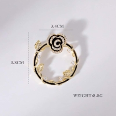 Trâm, Ghim Cài Áo HimHip Vòng Tròn Hoa Hồng Đen Quý Phái HKCC Đính Phale 3,5*4cm