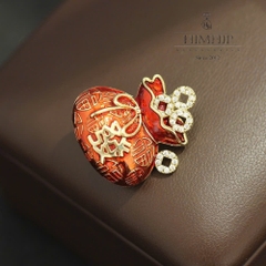 Trâm, Ghim Cài Áo HimHip HKCC Túi Tài Lộc May Mắn 2.8*2.5cm