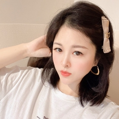 Kẹp Mái Mỏ Vịt HimHip Phối Nơ Vải Chữ D Thanh Lịch 9cm