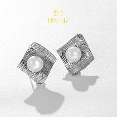 Khuyên Tai Nụ HimHip HKCC Gờ Sóng Trắng 1.5cm Gắn Hạt Trai Thật 6ly