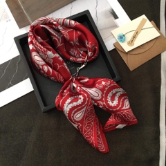 Set Quà Himhip Khăn Lụa Cao Cấp 65*65cm & Cài Khăn Kèm Túi Hộp Thiệp - 132