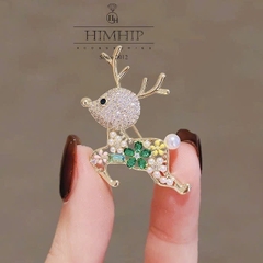 Trâm, Ghim Cài Áo HimHip Hươu Nhỏ Đáng Yêu HKCC Mix Trai 2,5*3,5cm
