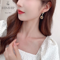 Khuyên Tai Ngắn HimHip Mặt Vuông Sang Trọng HKCC Đính Phale 3.5x1.2cm