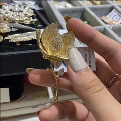 Trâm, Ghim Cài Áo HimHip Hoa Vàng 4 Cánh Sang Trọng HKCC Đính Phale 3,3*6cm